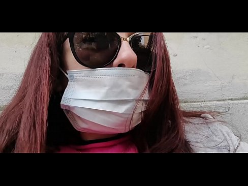 ❤️ Nicoletta bere bizilagunarekin mendekua hartzen du eta bere garajean txiza egiten du (Covid19 Italiako berrogeialdi berezia) ❤❌ Porno ederra gugan ️❤